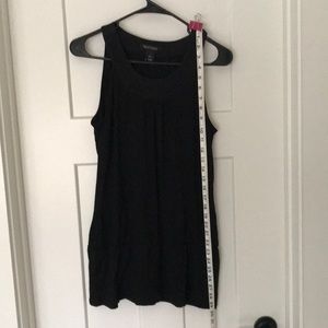 White and Black market top size M